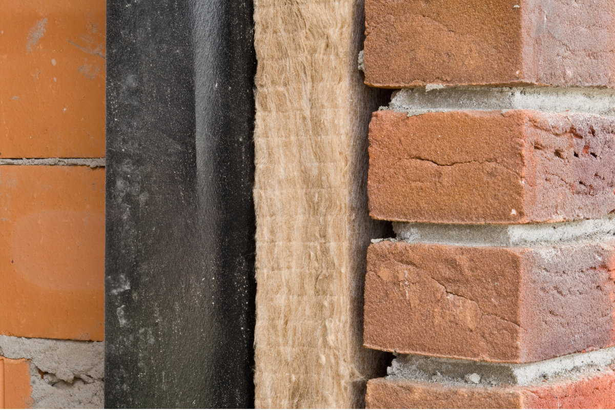 Renovation facade et isolation du mur creux: Prix et info